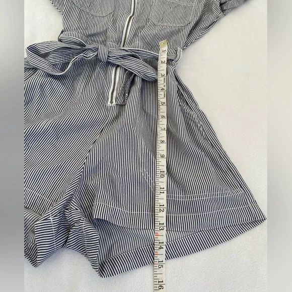 Abercrombie striped utility romper - Picture 3 of 10